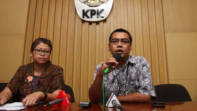 Seluruh yang diperiksa adalah mantan Panitera PN Jakut Rohadi, Bertha Nathalia, dan Kasman Sangaji (pengacara Saipul), serta Samsul Hidayatullah (kakak Saipul).