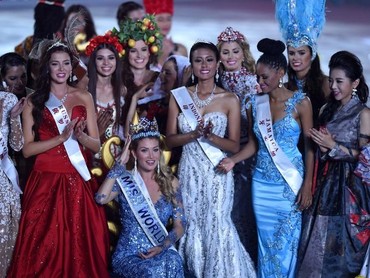 img-title 23 Peserta Terpapar Covid-19, Miss World 2021 Mendadak Batal Digelar