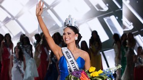 Miss Universe 2015 Pia Wurzbach dalam Wujud Boneka
