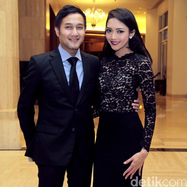 Digoyang Isu Cerai, Intip 5 Momen Mesra Aldi Bragi dan Ririn Dwi Ariyanti