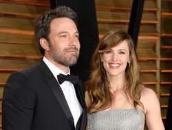 Ben Affleck Mau Balikan Sama Jennifer Garner? Eh, Tapi...