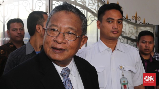 Selain meringankan tugas Bulog, wacana penunjukan BUMN baru sebagai penyalur komoditas pangan juga dimaksudkan demi menstabilkan harga-harga.