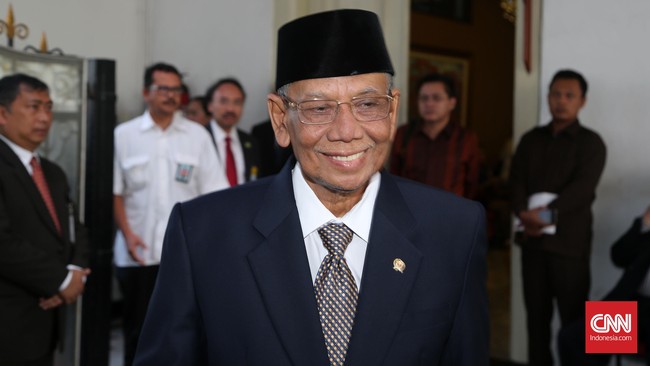 Nuansa politik daging sapi di balik penyusunan undang-undang dianggap menjadi sebab masuknya berbagai penyakit sosial di masyarakat.