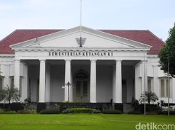 Nasib Badan Penerimaan Negara yang Kabarnya Tak Disetujui Sri Mulyani