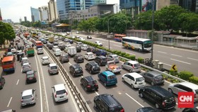 Hari Libur, Sejumlah Ruas Tol Jakarta Macet Parah