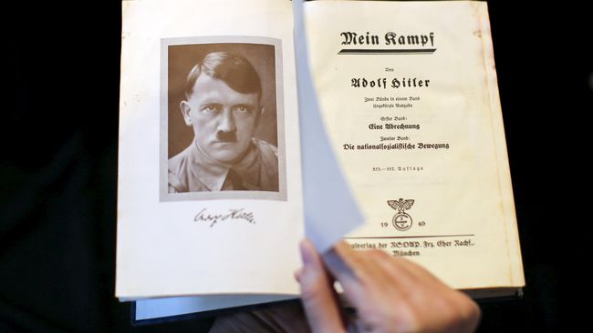 Di Eropa dan Amerika Utara, menggunakan busana beratribut Nazi, dianggap sebagai penghinaan, namun ini tak berlaku di Asia.