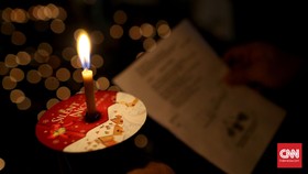 Puja dan Doa Menguar dari Gereja
