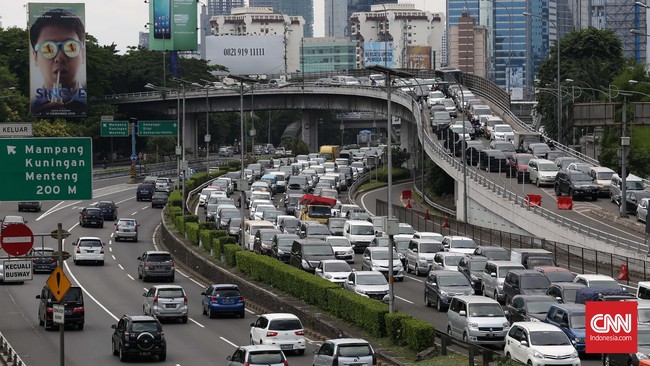 Coba perhatikan jalan tol yang melayang, seperti ruas tol dari Cawang ke Tanjung Priok. Kalian tahu siapa di balik teknik pembuatan jalan layang itu?