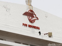 Pos Indonesia Terbitkan Prangko Desain Wajah Sendiri Khusus PON XXI