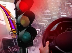 Ada Pohon Tumbang, Tol Wiyoto Wiyono Arah Halim Macet