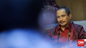 Menpar Minta Masyarakat Tak Takut Wisata Pasca Bom Solo