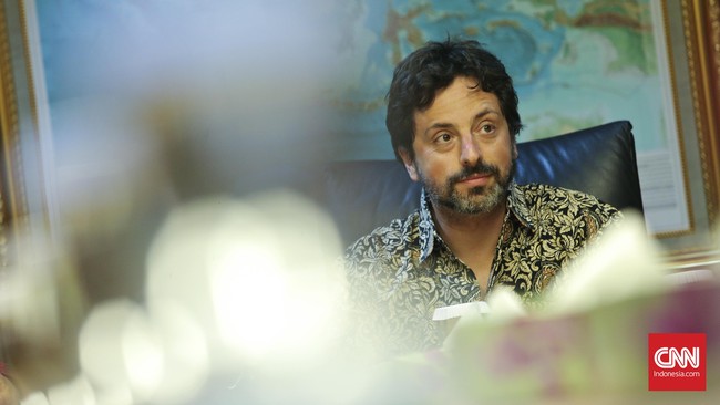 Presiden Alphabet Sergey Brin mengungkapkan perusahaan teknologi harus bertanggung jawab terhadap dampak sosial dari kemajuan zaman.