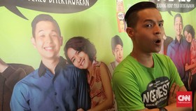 Menyindir Isu Perayaan Imlek Lewat Lawakan Ernest Prakasa