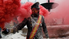 Serunya Festival 'Perang Tepung' di Spanyol