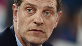 Guus Hiddink Puas, Slaven Bilic Meradang
