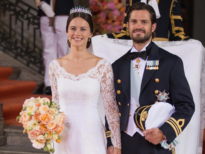 STOCKHOLM, SWEDEN - JUNE 13:  Prince Carl Philip of Sweden is seen with his new wife Princess Sofia, Duchess of Varmland after their marriage ceremony on June 13, 2015 in Stockholm, Sweden.  (Photo by Andreas Rentz/Getty Images)