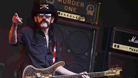 Rekaman Musik Terakhir Lemmy 'Motorhead' Dirilis