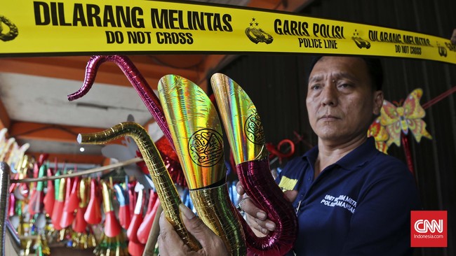 Kepolisian sedang melakukan penyelidikan secara tertutup agar masyarakat tidak merasa panik atau terganggu dengan peredaran terompet tersebut.