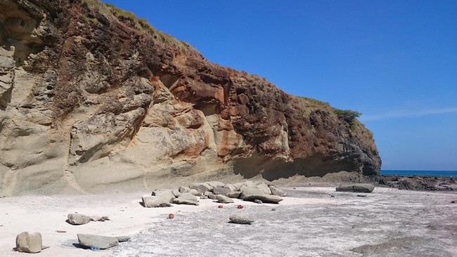Tanjung Aan, Primadona Baru di Pulau Lombok