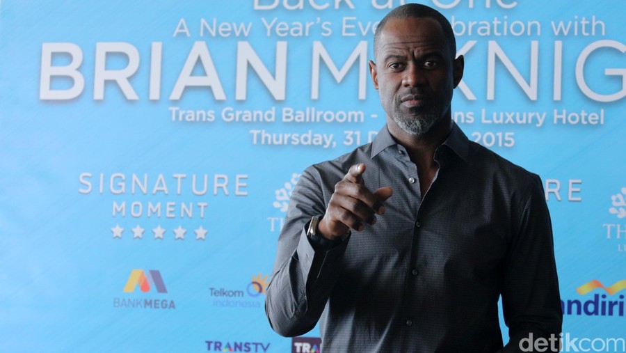 Brian McKnight Brian McKnight saat jumpa pers di Bandung.