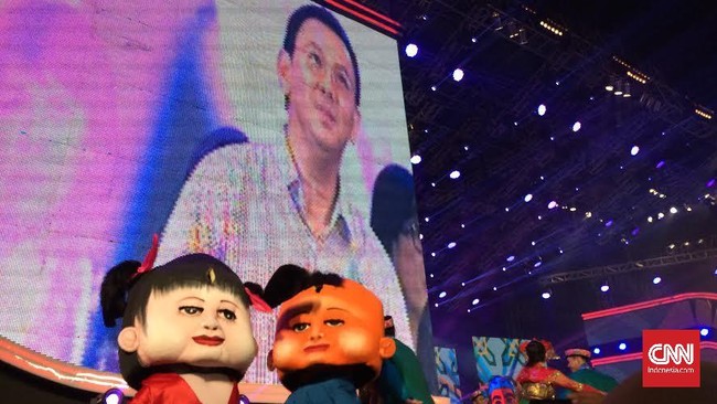 Gubernur Ahok menjelaskan hidup seseorang sudah diatur oleh tuhan mereka masing-masing, termasuk dirinya.