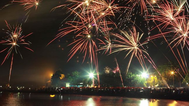Pesta Kembang Api Kuta Dipindah ke Bibir Pantai
