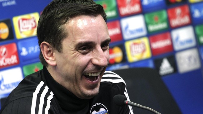 Untuk kali pertama dalam kariernya sebagai pelatih, Gary Neville mendapatkan kemenangan 6-0. Tapi ia tak mau merayakannya.