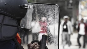 Aksi Unjuk Rasa Buruh Berujung Keributan di Paris