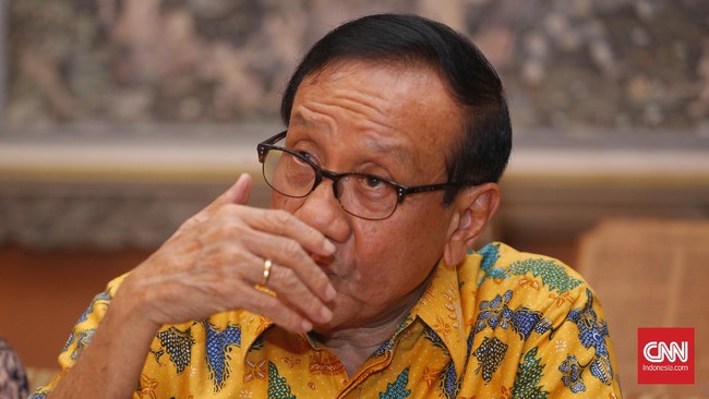 Agung Laksono memastikan bahwa Akbar Tanjung tegak lurus pada keputusan Munas Partai Golkar 2019 yang mengusung Airlangga Hartarto sebagai capres 2024.