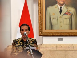 Jokowi: WNI yang Pulang dari LN Tanpa Gejala Corona Harus Isolasi Mandiri!