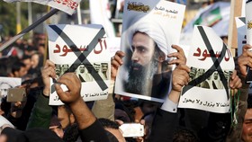 Cara Meredam Krisis Iran-Saudi