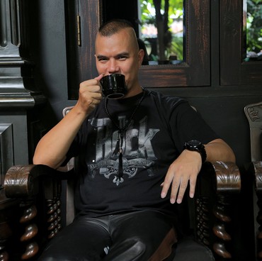 Penolakan dan Respons Santai Ahmad Dhani Saat Jerinx Ngegas di WA