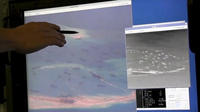 Indonesia memainkan peran aktif dalam perkembangan sengketa Laut China Selatan dan pembentukan UNCLOS, The United Nations Convention on the Law of the Sea.
