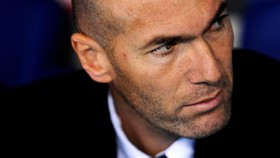 Zidane Diklaim Ingin Bawa Pulang Iker Casillas