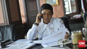 Menteri Yuddy Minta Guru Honorer K2 Ikuti Aturan Pemerintah