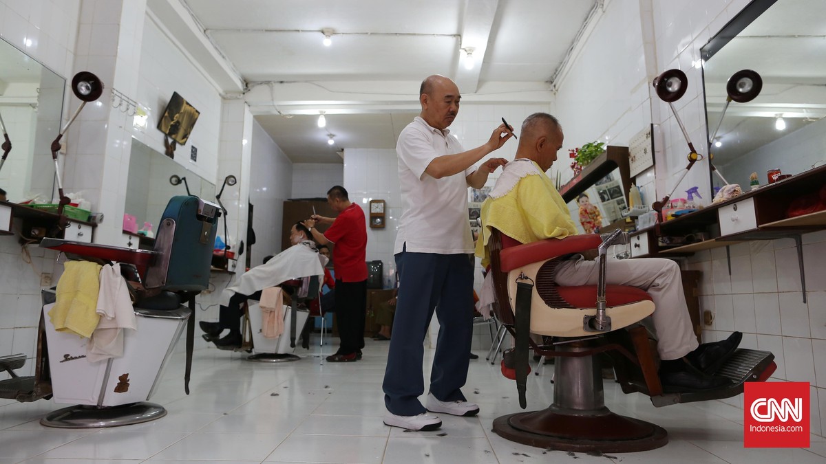 Pasang Surut Pangkas Rambut Ko Tang