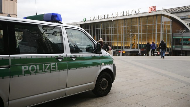 Pelecehan seksual massal pada Malam Tahun Baru di Kota Cologne mencoreng citra pengungsi Suriah dan Irak setelah mereka dituduh terlibat dalam peristiwa itu.