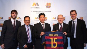 Bank Mega Bersiap Turunkan Bunga Kredit 100 Basis Poin