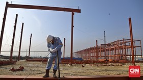 Pertumbuhan Industri Melambat Jadi 4,4 Persen di 2016