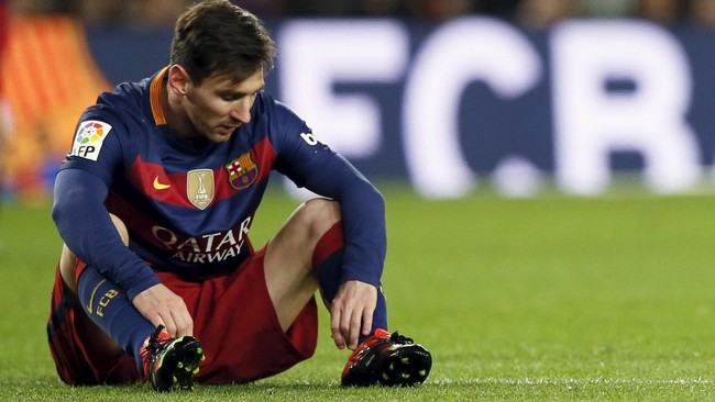 Dua bintang olahraga dunia, Roger Federer dan Usain Bolt mengagumi pencapaian Lionel Messi di dunia sepakbola.