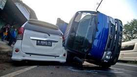 Kecelakaan Truk di Brebes Diduga Rem Blong, 11 Orang Tewas