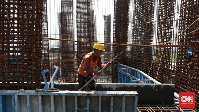 Japan Credit Rating Agency, Ltd (JCR), lembaga pemeringkat kredit asal Jepang memberi nilai BBB- dengan outlook stable terhadap Indonesia