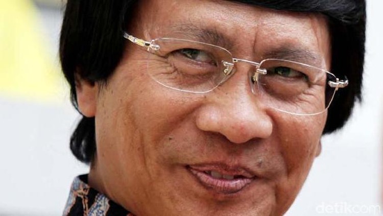 Seto Muyadi alias Kak Seto Aktivis dan pemerhati persoalan anak Seto Mulyadi alias Kak Seto
