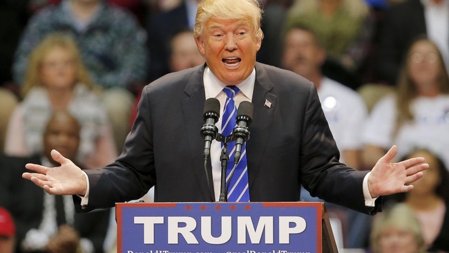 Trump memuji cara Kim Jong Un menyingkirkan lawan politiknya, termasuk dengan cara eksekusi mati, salah satunya adalah pamannya sendiri Jang Song Thaek.
