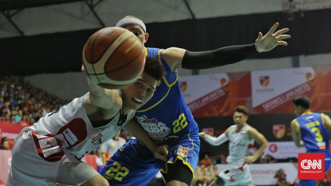 Pelatih Aspac Jakarta AF Rinaldo berharap keberadaan pemain asing dapat mengembalikan masa keemasan basket nasional seperti era 1994-1997.