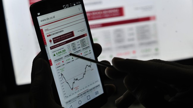 Setelah melesat pada awal-awal perdagangan, laju IHSG cenderung meradang dipengaruhi oleh laju bursa saham global yang mulai kurang bersahabat.