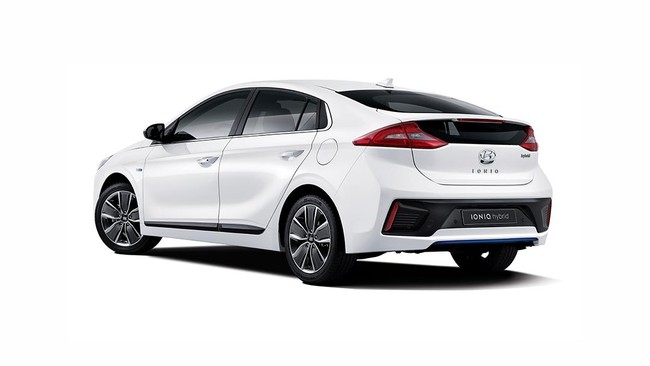 Perusahaan otomotif Hyundai meluncurkan mobil hibrida terbarunya yang memanfaatkan bahan bakar bensin-listrik sekaligus jadi penantang Toyota Prius.