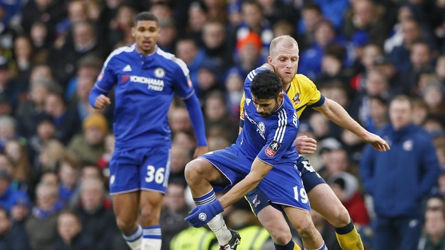 Ruben Loftus-Cheek, 19, diklaim mampu menjadi bintang di masa depan Chelsea. Manajer interim Chelsea pun ikut membicarakanya.