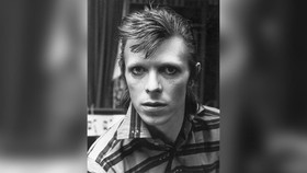 Mantan Istri dan David Bowie Sudah Lama Tidak Berkomunikasi