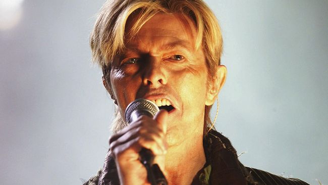 Selain sesi rekaman, Iggy Pop juga menceritakan pengalamannya makan hamburger bersama David Bowie yang berbuah inspirasi album.